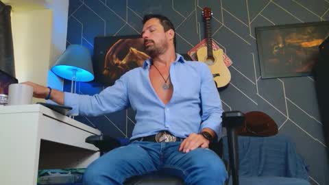 Aaron online show from September 27, 2025, 12:32 pm