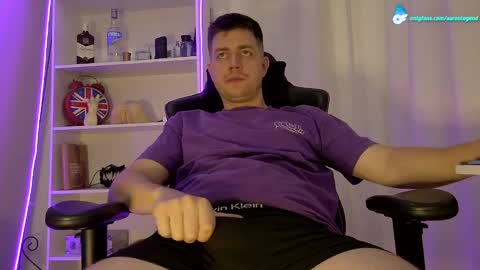 Aaron  online show from February 15, 2025, 5:41 am