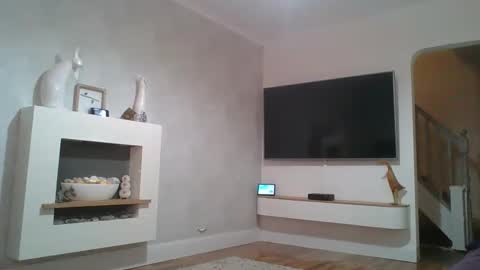 Snapshot of aaronmills55 chatting on January 12, 2026, 6:02 pm Aaron online show from January 12, 2026, 6:02 pm