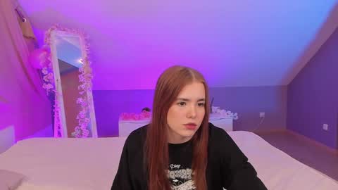 Snapshot of aataraxx chatting on February 1, 2025, 8:29 am Fiona and Harry online show from February 1, 2025, 8:29 am