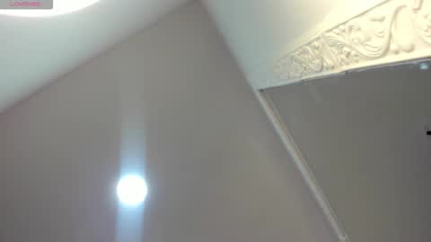 abbey_walker online show from February 13, 2026, 11:06 am