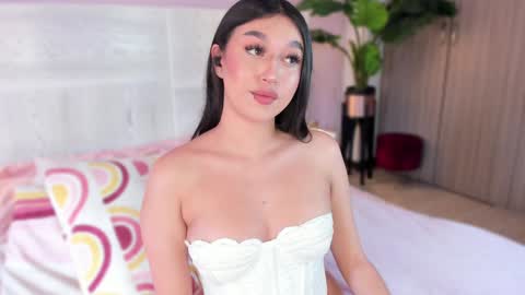 Snapshot of abbie_foxxx chatting on December 14, 2024, 3:15 pm abbie online show from December 14, 2024, 3:15 pm