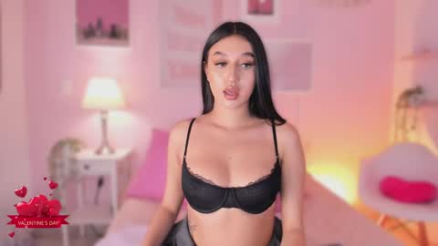 Snapshot of abbie_foxxx chatting on February 15, 2025, 8:01 pm abbie online show from February 15, 2025, 8:01 pm