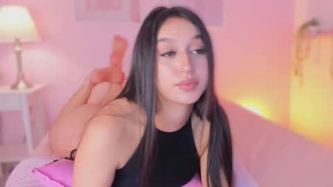 Snapshot of abbie_foxxx chatting on February 25, 2025, 7:58 pm abbie online show from February 25, 2025, 7:58 pm
