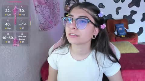 April online show from October 22, 2025, 3:12 pm