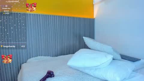 Abbie Edmond  online show from December 24, 2024, 2:01 pm