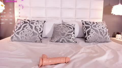 Abbie  online show from December 7, 2024, 2:53 am