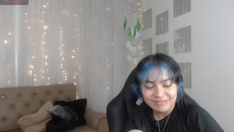 Snapshot of abbiross chatting on December 5, 2024, 11:07 pm Abbi online show from December 5, 2024, 11:07 pm