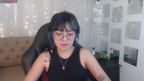 Snapshot of abbiross chatting on December 23, 2024, 7:30 pm Abbi online show from December 23, 2024, 7:30 pm