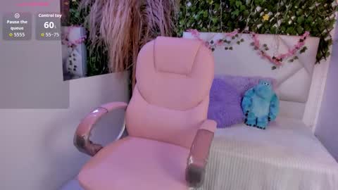 ABBY online show from November 26, 2025, 3:46 pm