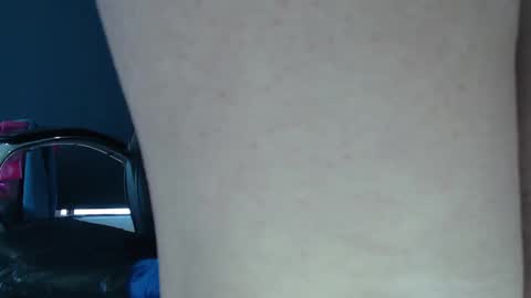 Vannesa online show from February 18, 2025, 1:44 pm