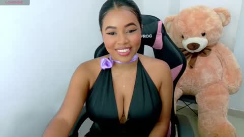 Snapshot of abby_tits chatting on February 13, 2025, 12:35 am ABBY  online show from February 13, 2025, 12:35 am