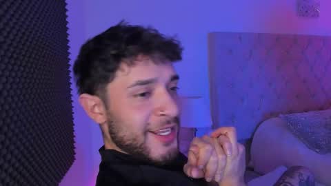 START TRANSMISSION ---- AM COLOMBIA TIME online show from December 21, 2025, 1:51 pm