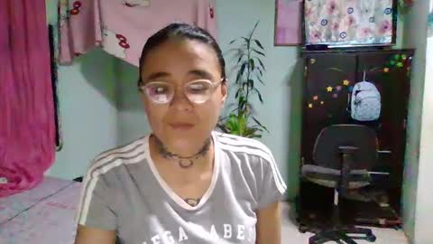 Snapshot of abbyasher chatting on March 7, 2025, 11:49 pm Abby online show from March 7, 2025, 11:49 pm