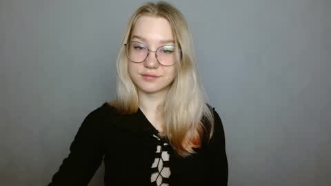 Snapshot of abbymoore__ chatting on February 7, 2025, 6:56 am Abby Lovense is active online show from February 7, 2025, 6:56 am