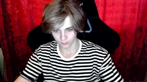 abbysal_blade online show from December 20, 2024, 8:17 am