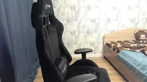 abbysal_blade online show from February 17, 2025, 12:27 pm