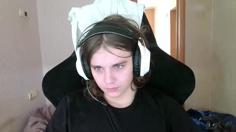 abbysal_blade online show from October 5, 2025, 4:55 am