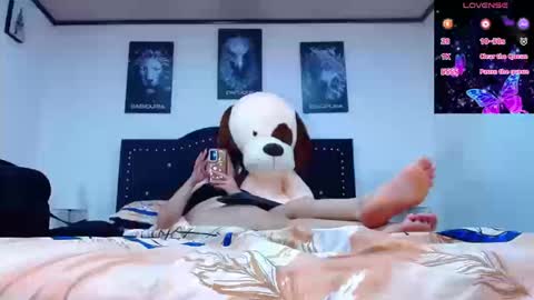 Snapshot of abbyshinne chatting on September 25, 2025, 4:11 pm abbyshinne online show from September 25, 2025, 4:11 pm