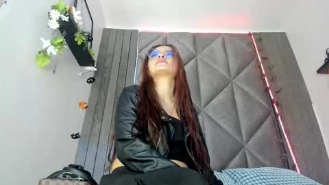 Snapshot of abbywathson chatting on October 21, 2025, 8:20 pm A B B Y online show from October 21, 2025, 8:20 pm