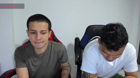 Independence model AbelAsburgo online show from February 14, 2026, 4:53 am