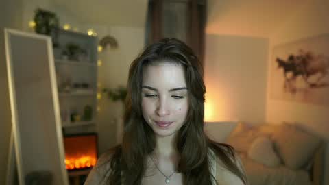 abella_danger_x online show from February 24, 2025, 6:47 pm