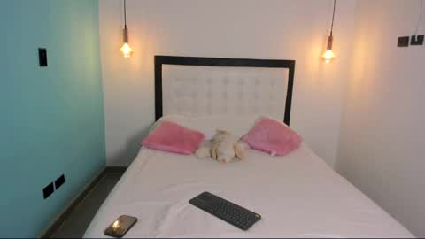  Abella and Kendra  online show from February 23, 2025, 4:35 pm