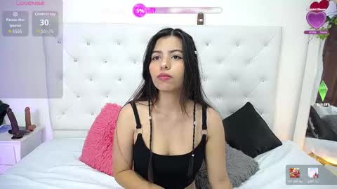 BELLA online show from March 18, 2026, 1:25 pm