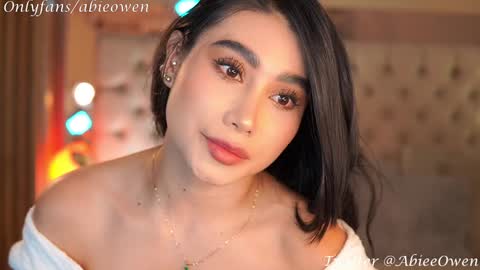 abie_owen online show from January 14, 2025, 11:16 pm