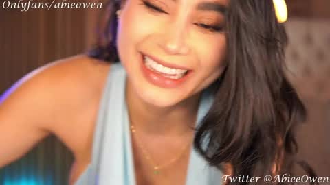 abie_owen online show from January 16, 2025, 2:41 am