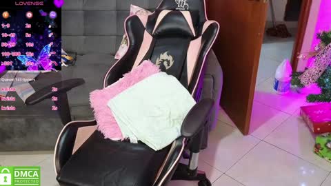 Snapshot of abigail_monroe__ chatting on December 12, 2024, 5:20 am abigail_monroe__ online show from December 12, 2024, 5:20 am