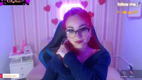 abril_ch_ online show from March 4, 2025, 10:46 am