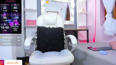 Snapshot of abril_ricci chatting on February 4, 2025, 8:56 am Abril  online show from February 4, 2025, 8:56 am