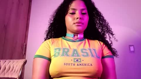 Snapshot of abril_ricci chatting on November 3, 2025, 9:48 pm Abril  online show from November 3, 2025, 9:48 pm