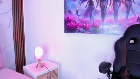 Abril online show from April 17, 2026, 11:13 am