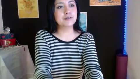 Absenta vert online show from January 12, 2026, 11:43 pm