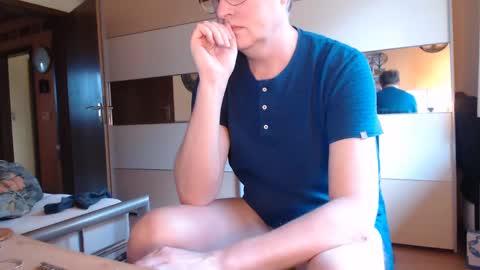 Snapshot of ach471 chatting on February 2, 2025, 8:24 am ach471 online show from February 2, 2025, 8:24 am