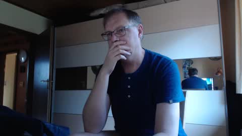 Snapshot of ach471 chatting on February 9, 2025, 7:27 am ach471 online show from February 9, 2025, 7:27 am