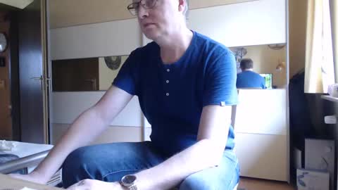 Snapshot of ach471 chatting on February 21, 2025, 9:34 am ach471 online show from February 21, 2025, 9:34 am