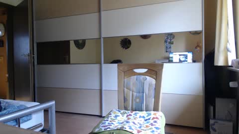 Snapshot of ach471 chatting on February 22, 2025, 9:12 am ach471 online show from February 22, 2025, 9:12 am