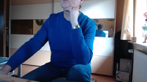 Snapshot of ach471 chatting on March 6, 2025, 5:00 pm ach471 online show from March 6, 2025, 5:00 pm