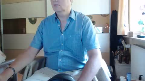 Snapshot of ach471 chatting on September 11, 2025, 6:35 am ach471 online show from September 11, 2025, 6:35 am