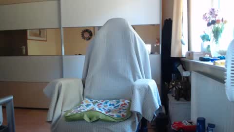 Snapshot of ach471 chatting on October 1, 2025, 6:52 am ach471 online show from October 1, 2025, 6:52 am