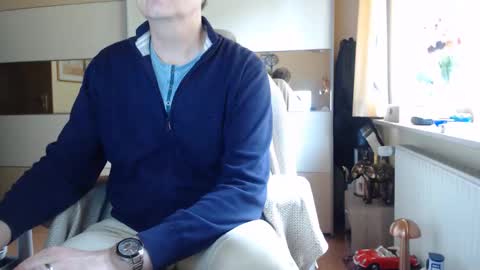 Snapshot of ach471 chatting on October 15, 2025, 10:15 am ach471 online show from October 15, 2025, 10:15 am