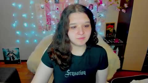 Kate online show from June 3, 2026, 12:13 am