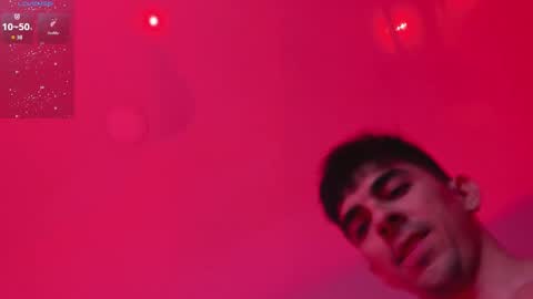 centric independent model   online show from October 2, 2025, 6:37 pm