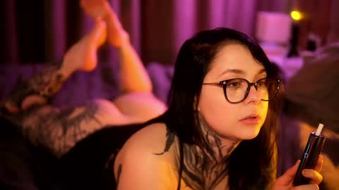 Snapshot of acid_pie chatting on December 25, 2024, 2:14 am acid_pie online show from December 25, 2024, 2:14 am