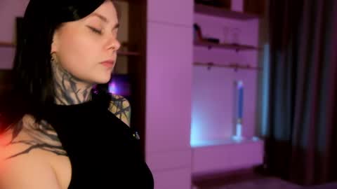 acid_pie online show from April 20, 2026, 8:32 pm