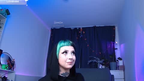 Acid or Iya  vacation November 19 to November 26 online show from December 7, 2024, 9:22 pm