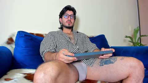 R. online show from March 6, 2025, 9:25 am